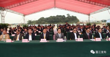 蓬江商貿(mào)新篇章 45個(gè)第三產(chǎn)業(yè)項(xiàng)目集中啟動(dòng)，超200億元投資注入江門(mén)經(jīng)濟(jì)脈動(dòng)